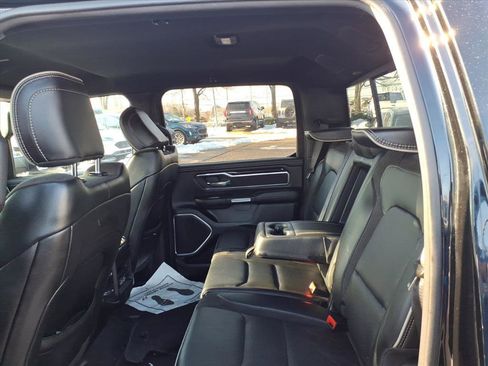 Used 2022 RAM 1500 Laramie w/ Sport Appearance Package image 8