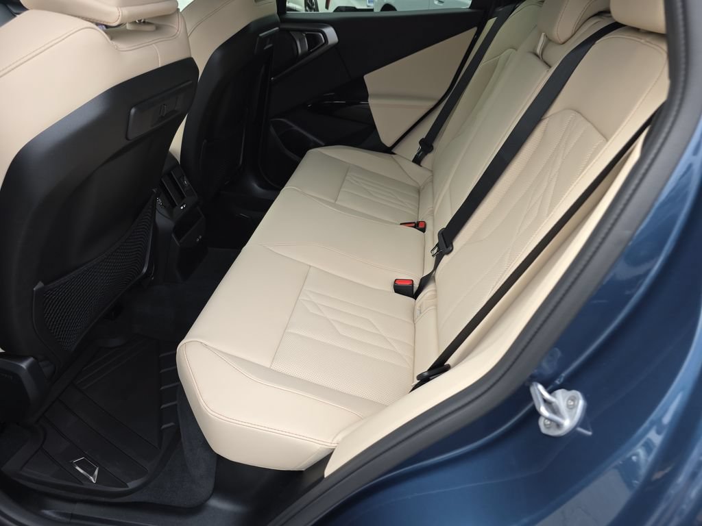 New 2026 BMW X3 xDrive30i w/ Convenience Package AWD/4WD image 10