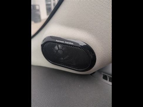 Used 2021 MINI Cooper 2-Door Hardtop w/ Driver Assistance Package image 16