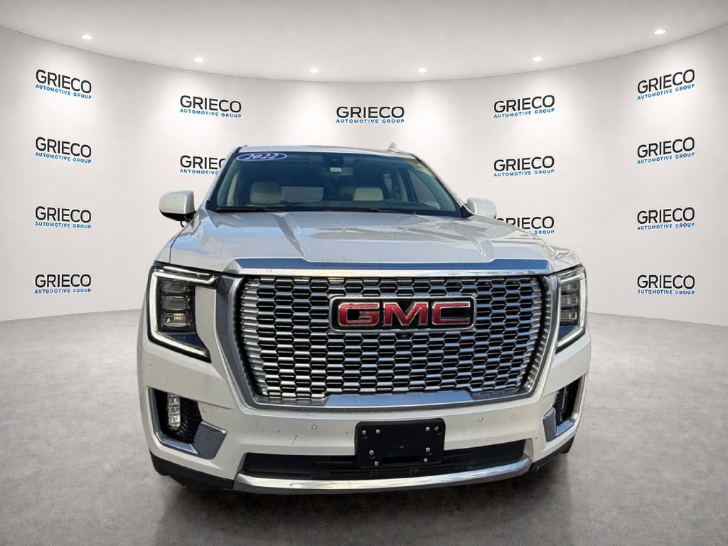 Used 2022 GMC Yukon XL Denali AWD/4WD image 2