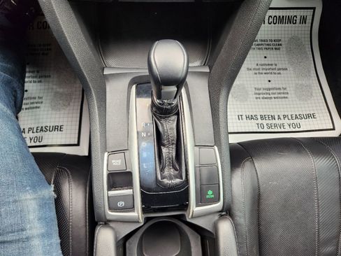 Used 2016 Honda Civic EX-L image 17