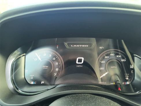 Used 2024 RAM 1500 Limited image 8