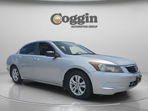 Used 2009 Honda Accord LX-P image 7
