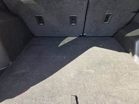 Used 2024 Chevrolet Equinox LT AWD/4WD image 30