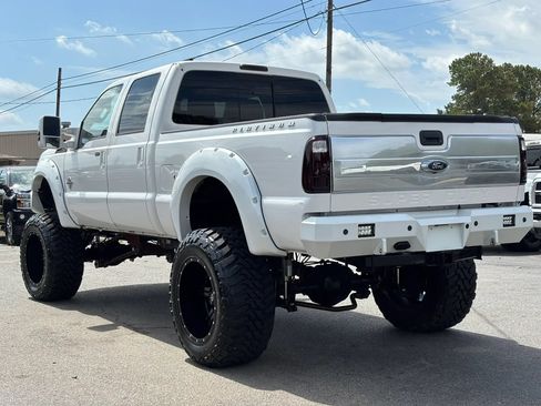 Used 2014 Ford F250 Platinum w/ FX4 Off-Road Package AWD/4WD image 7