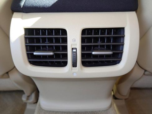 Used 2010 Acura TL FWD image 18