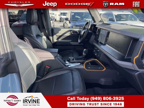 Used 2023 Ford Bronco Badlands image 16