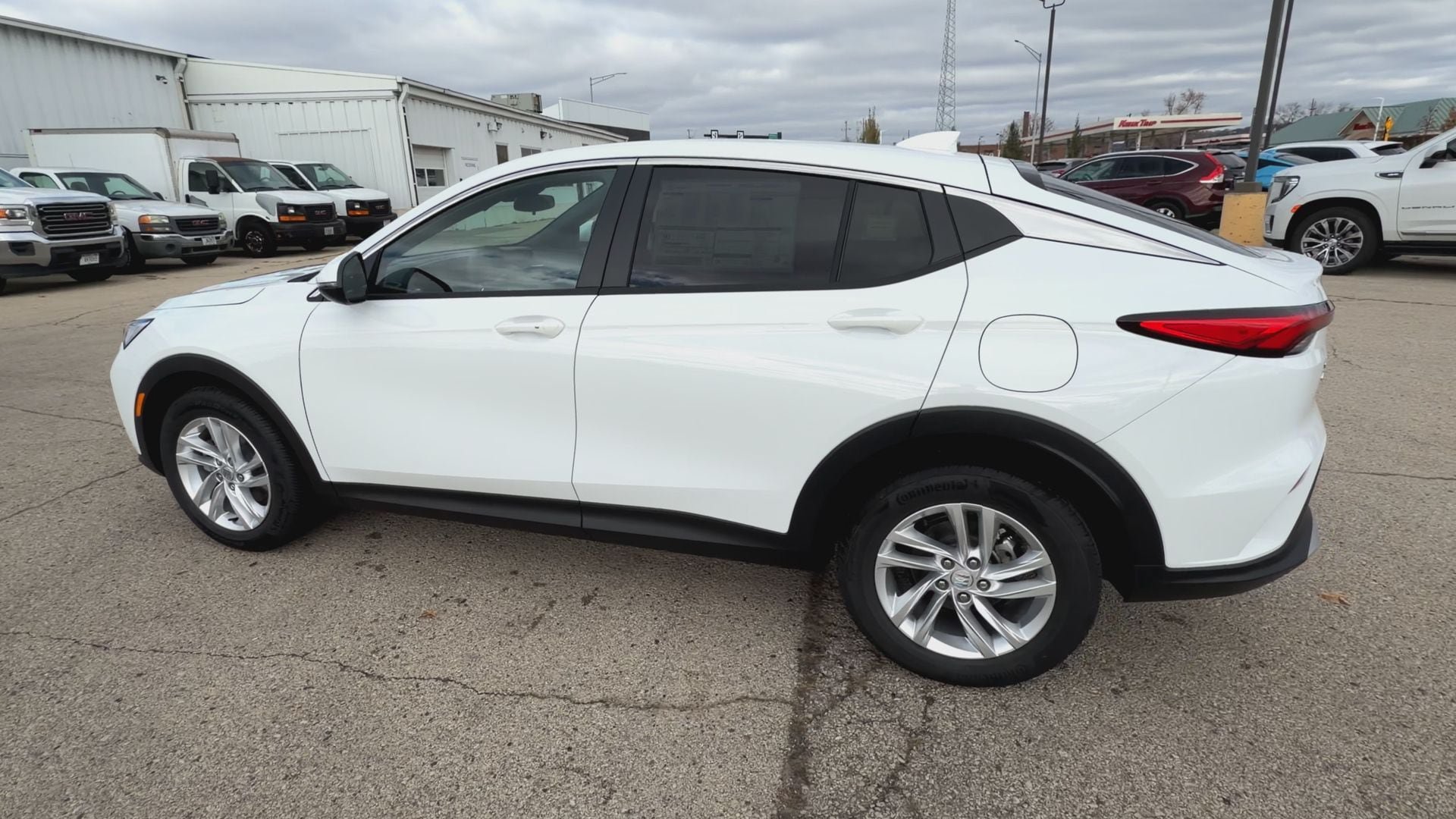 New 2026 Buick Envista Sport Touring w/ Convenience I Package FWD image 6