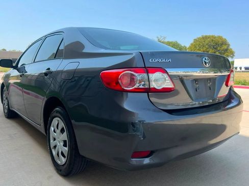 Used 2013 Toyota Corolla L FWD image 6