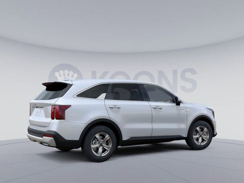 New 2026 Kia Sorento LX image 8