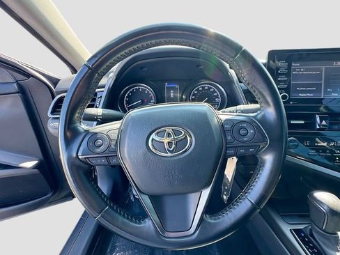 Used 2023 Toyota Camry SE FWD image 14