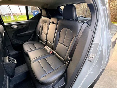 New 2026 Volvo XC40 B5 Core AWD/4WD image 29