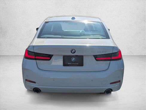 Used 2025 BMW 330i Sedan w/ Premium Package image 7