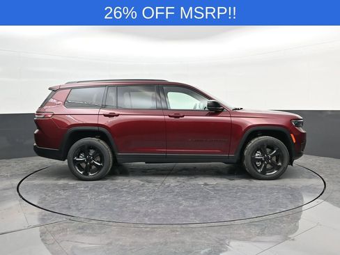 New 2025 Jeep Grand Cherokee L Altitude image 8