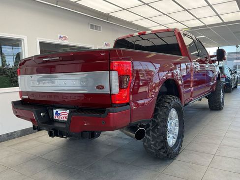 Used 2018 Ford F250 Platinum w/ Platinum Ultimate Package AWD/4WD image 5