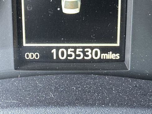 Used 2017 Toyota Corolla LE image 14