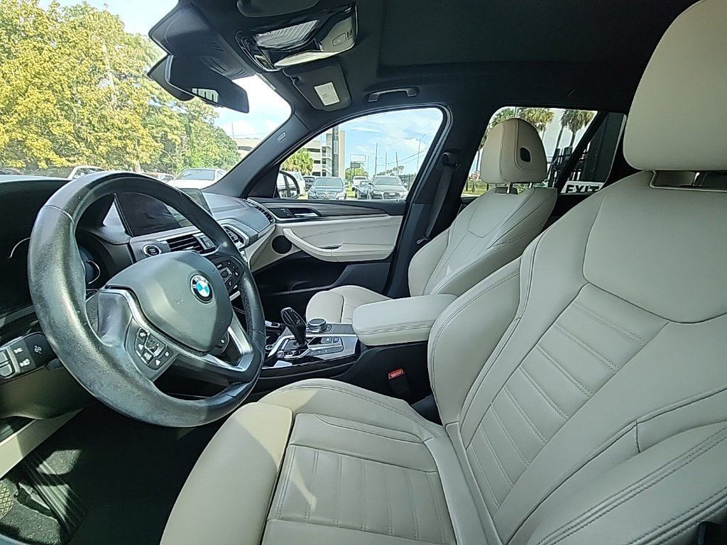 Used 2018 BMW X3 xDrive30i AWD/4WD image 3