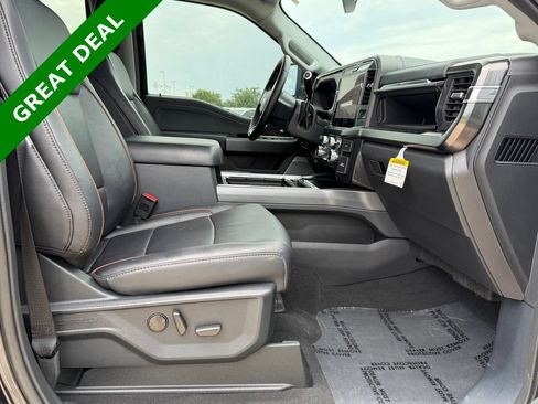 Used 2025 Ford F250 Lariat AWD/4WD image 45