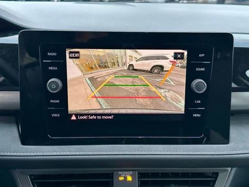 New 2026 Volkswagen Taos SE AWD/4WD image 24