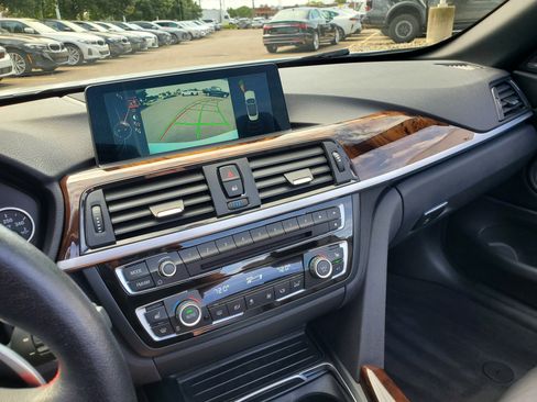 Used 2016 BMW 428i xDrive Convertible AWD/4WD image 16