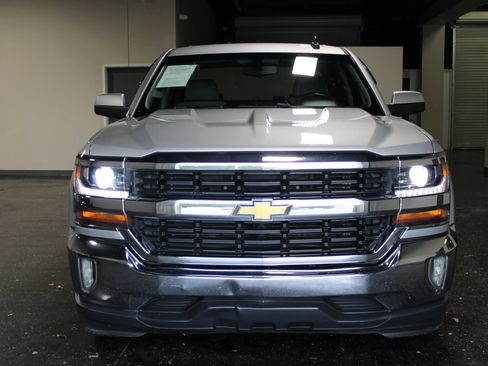 Used 2017 Chevrolet Silverado 1500 LT w/ All Star Edition RWD image 7