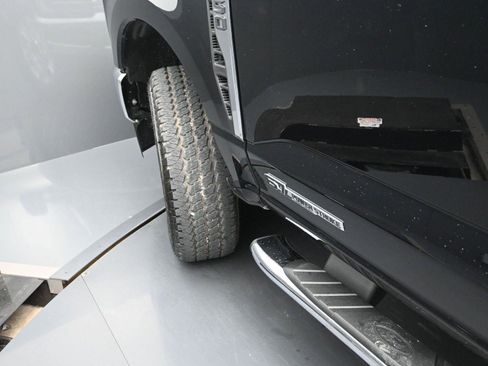 New 2026 Ford F250 XLT w/ XLT Premium Package image 5