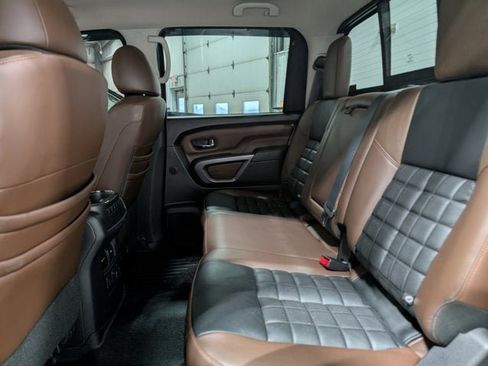 Used 2018 Nissan Titan Platinum Reserve w/ Platinum Utility Package image 18