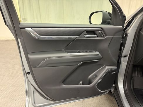 New 2026 GMC Acadia Elevation w/ LPO, Floor Liner Package image 26