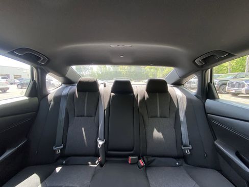 Used 2023 Honda Accord Sport image 25