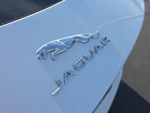 Used 2020 Jaguar F-TYPE P340 image 6