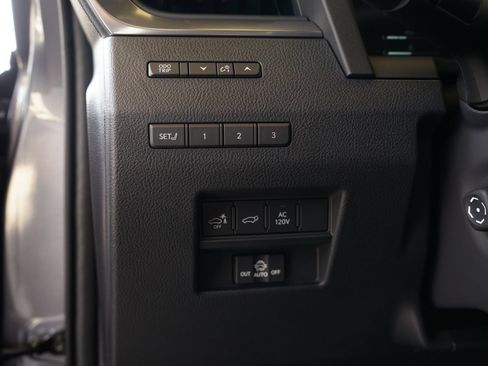 Used 2026 Lexus GX 550 AWD/4WD image 30