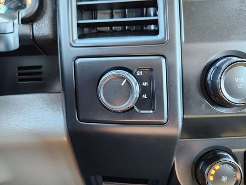 Used 2020 Ford F150 XL w/ Equipment Group 101A Mid image 20