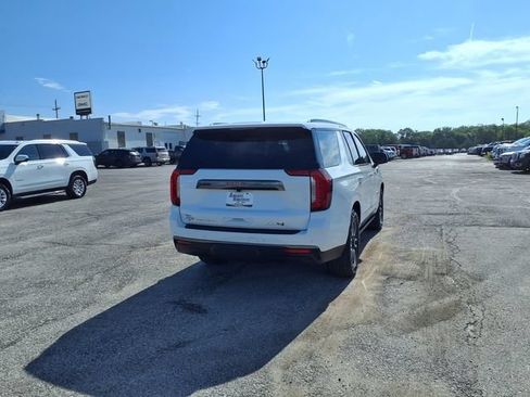 Used 2023 GMC Yukon AT4 w/ AT4 Premium Plus Package AWD/4WD image 27