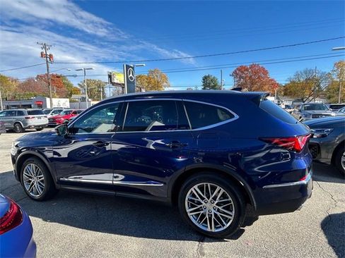 Used 2024 Acura MDX SH-AWD w/ Advance Package image 5