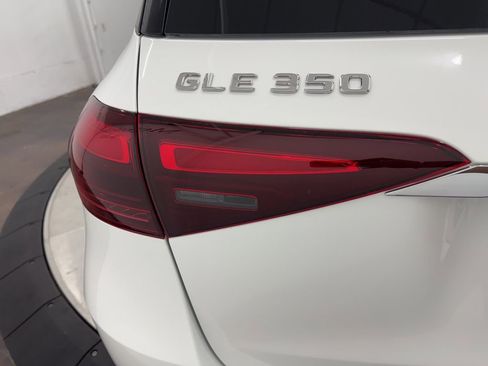 Used 2026 Mercedes-Benz GLE 350 4MATIC image 11