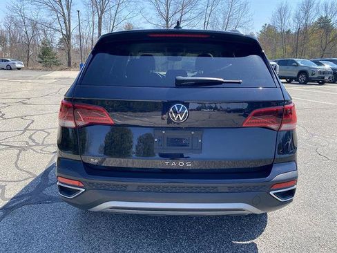 Used 2024 Volkswagen Taos SE FWD image 30