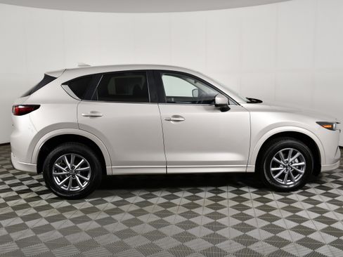 Used 2025 MAZDA CX-5 AWD 2.5 S w/ Select Package image 5