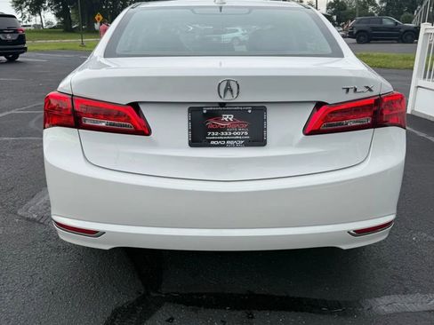 Used 2018 Acura TLX image 8
