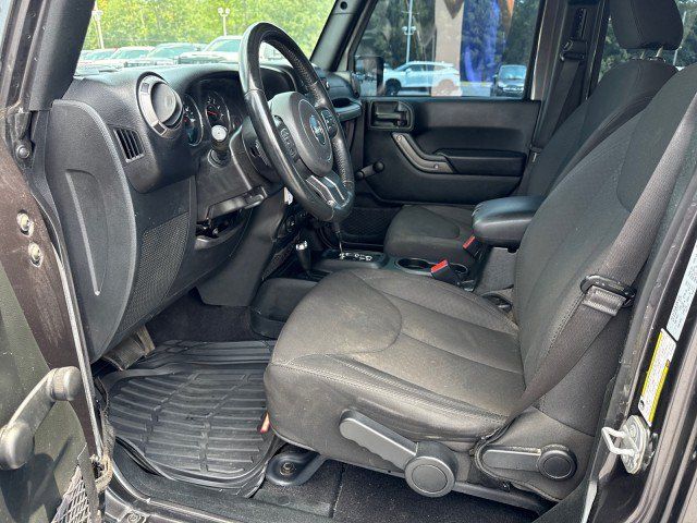 Used 2017 Jeep Wrangler Unlimited Sport w/ Max Tow Package AWD/4WD image 14