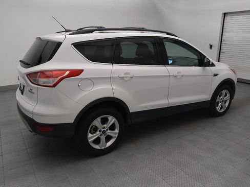 Used 2016 Ford Escape SE w/ SE Leather Comfort Package FWD image 10