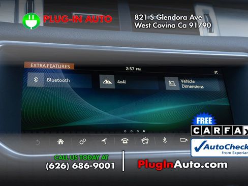 Used 2017 Land Rover Range Rover Evoque SE image 25