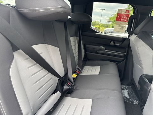 New 2025 Toyota Tacoma TRD Sport AWD/4WD image 28