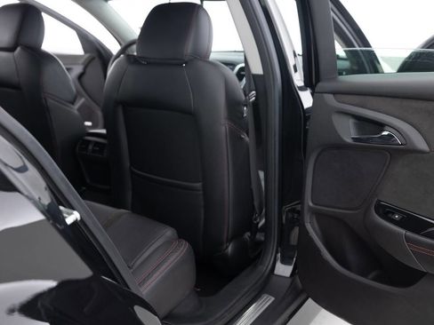 Used 2017 Chevrolet SS image 30