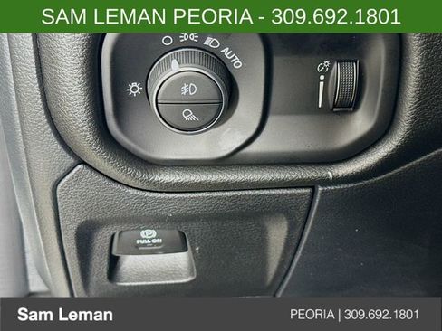 New 2026 RAM 1500 Express AWD/4WD image 10
