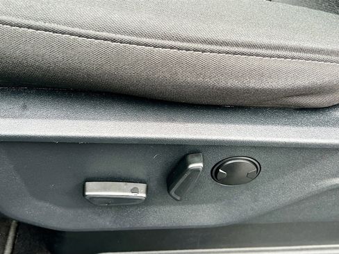 Used 2023 Ford F150 XLT w/ Equipment Group 302A High image 20