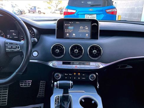 Used 2019 Kia Stinger GT image 6