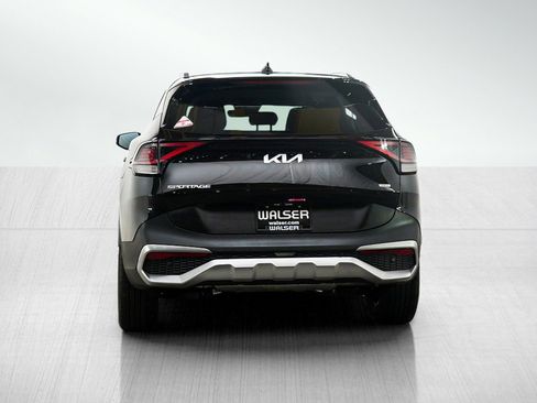 Used 2025 Kia Sportage EX AWD/4WD image 4