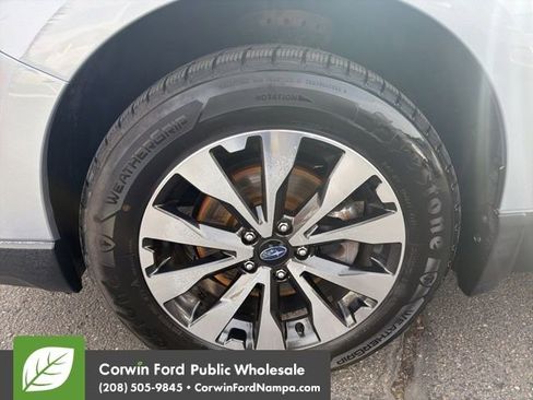 Used 2016 Subaru Outback 2.5i Limited image 9