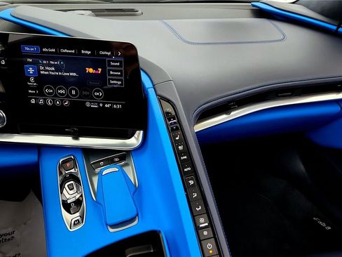 Used 2023 Chevrolet Corvette Stingray Premium Conv w/ 3LT image 28