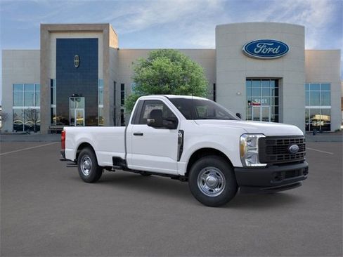 New 2026 Ford F250 XL image 7